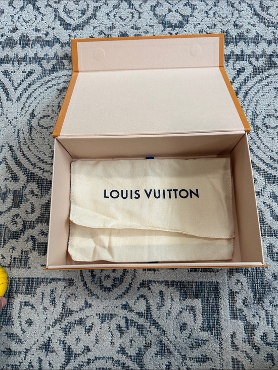 Louis Vuitton Other - Louis Vuitton Cream Dust Bag with Navy Logo